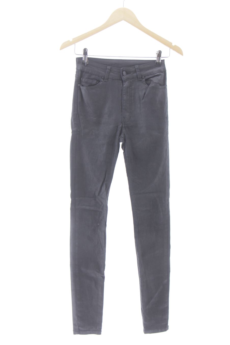 Vaquero de Mango de la talla 36, de color negro de ropa vaquera