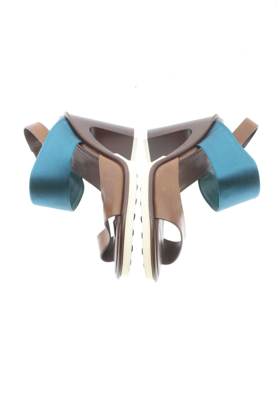 Sandalias tacon de Tod's de la talla 36, de color marrón de