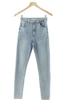 Jeans 34 Bershka, photo 1 sur 2