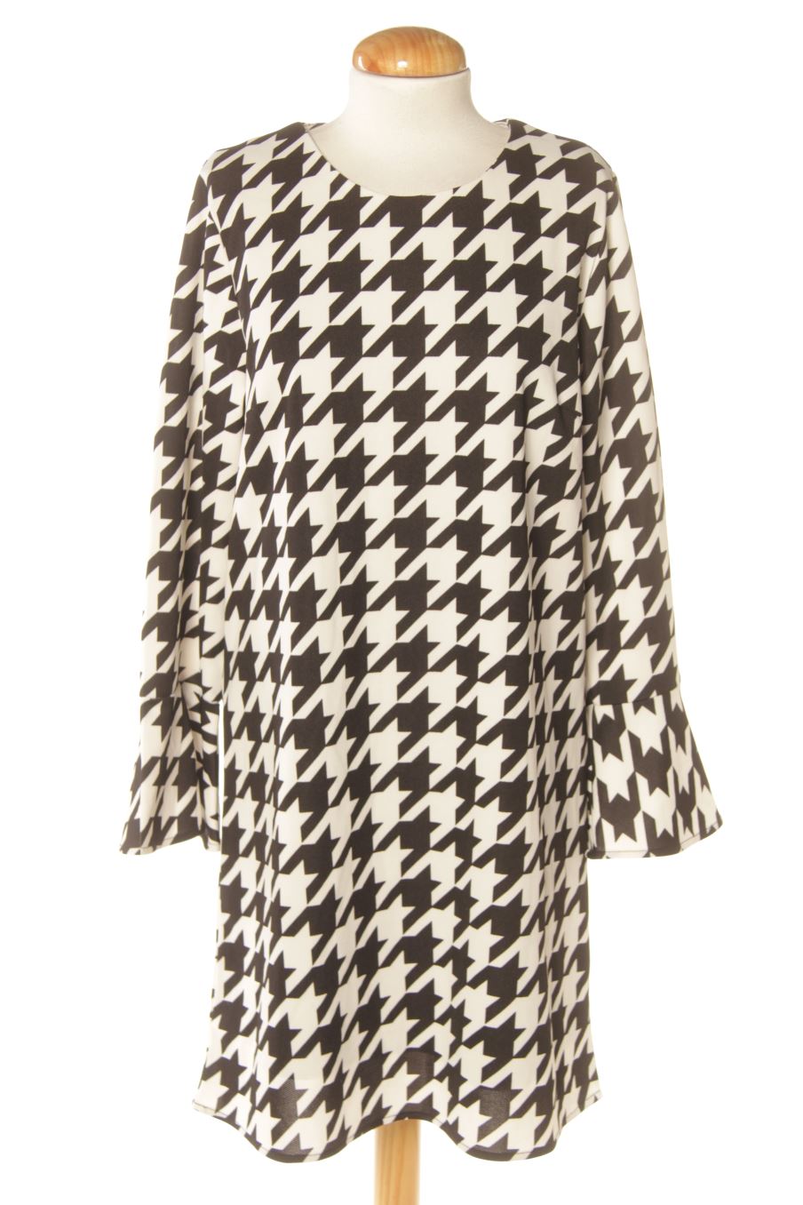 Robe casual Minueto de la taille M, de couleur imprimés