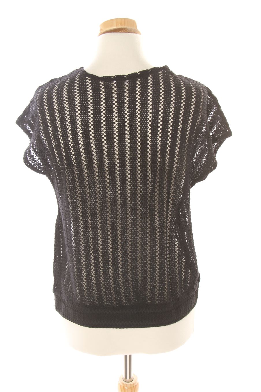 Pull Cache cache de la taille S, de couleur noir