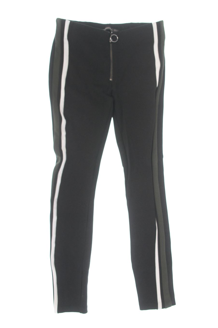 Pantalón Casual de Trf (ZARA) de la talla S, de color negro
