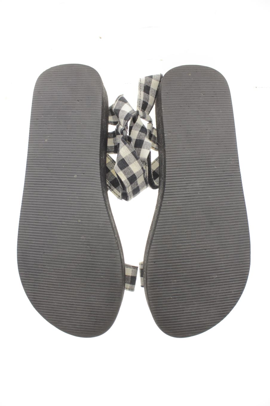 Sandalias planas de Unit de la talla 39, de color cuadros de
