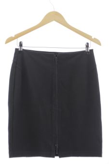 Aufwändiger Rock 38 Uniqlo