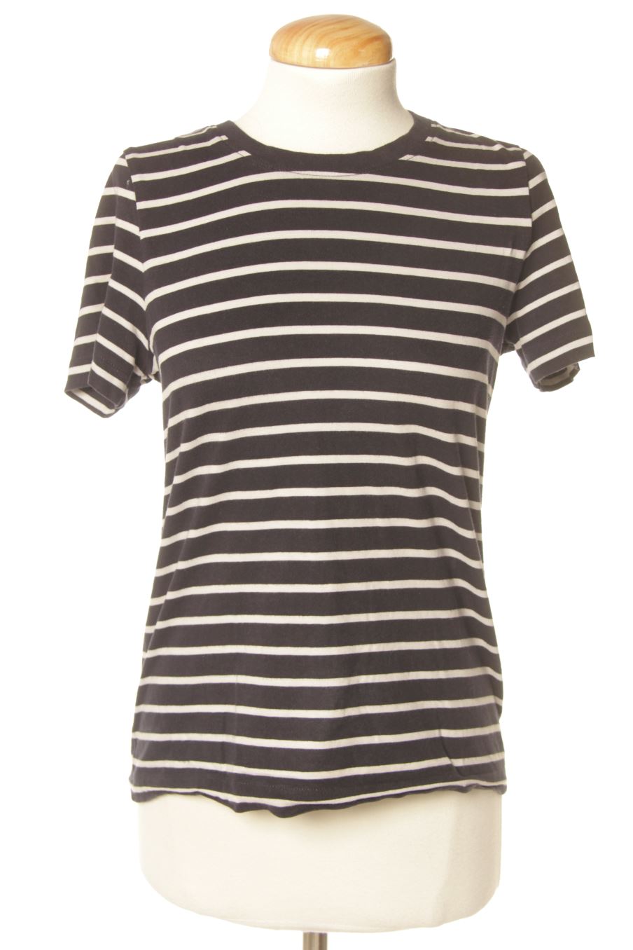 T-shirt C&A de la taille XS, de couleur rayures