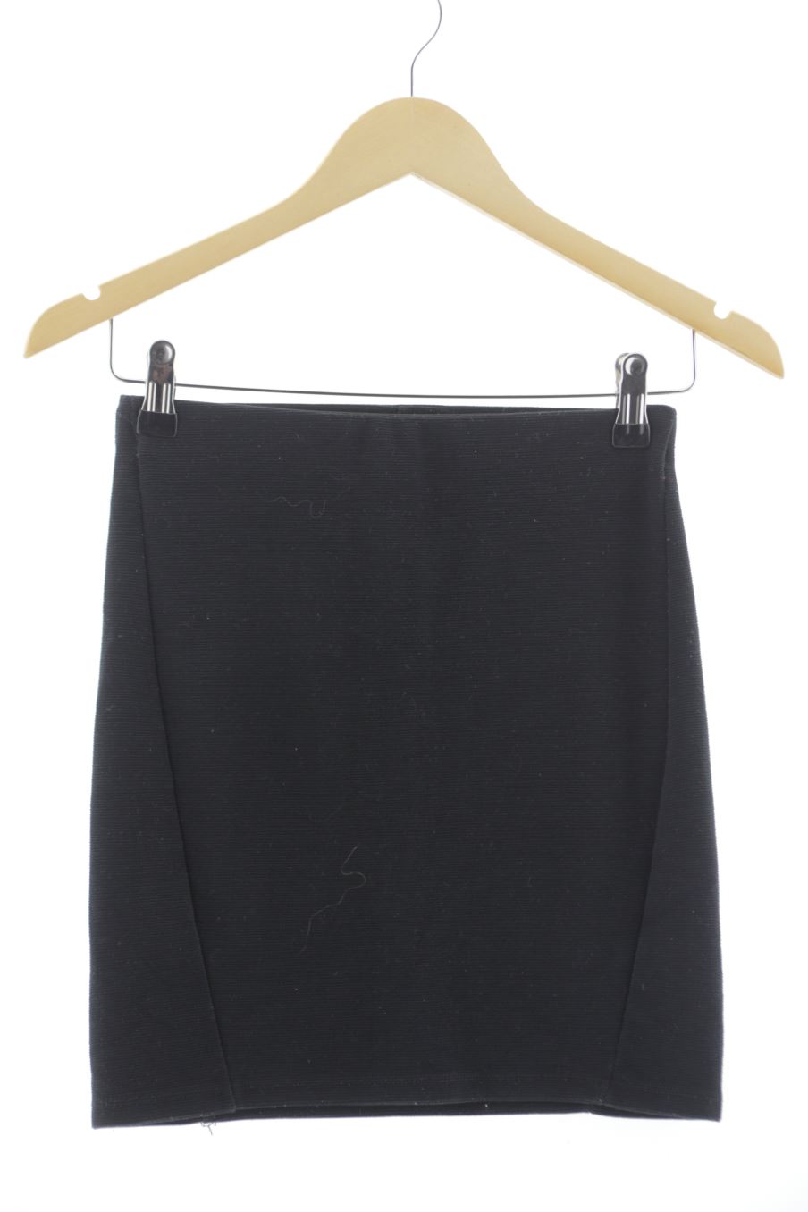 Falda de Pull & Bear de la talla S, de color negro