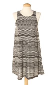 Vestido casual S Stradivarius, foto 1 de 2