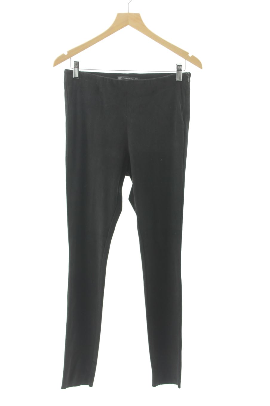 Pantalon Trafaluc de la taille L, de couleur noir