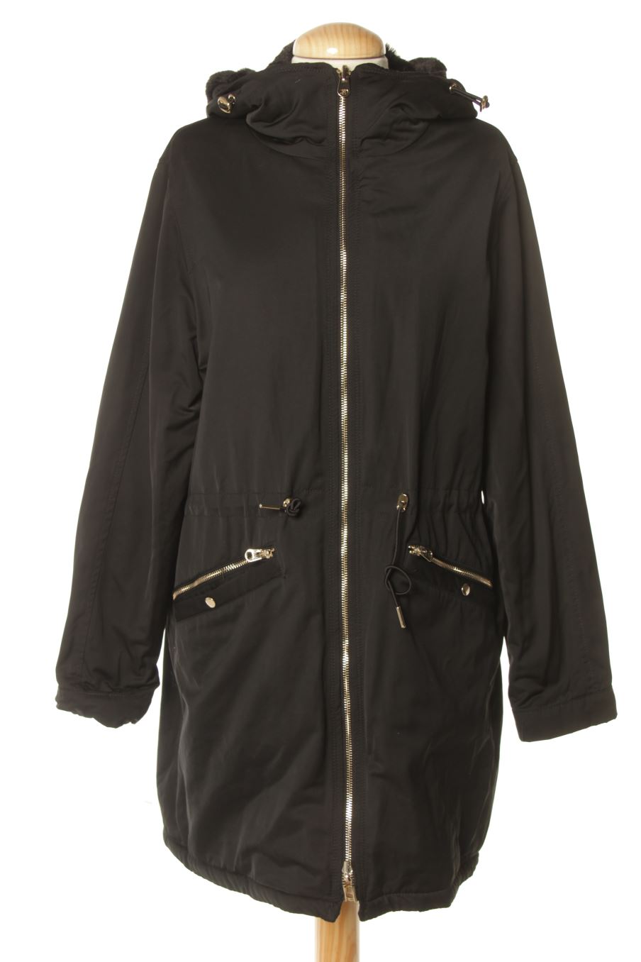 Manteau Zara de la taille S, de couleur noir