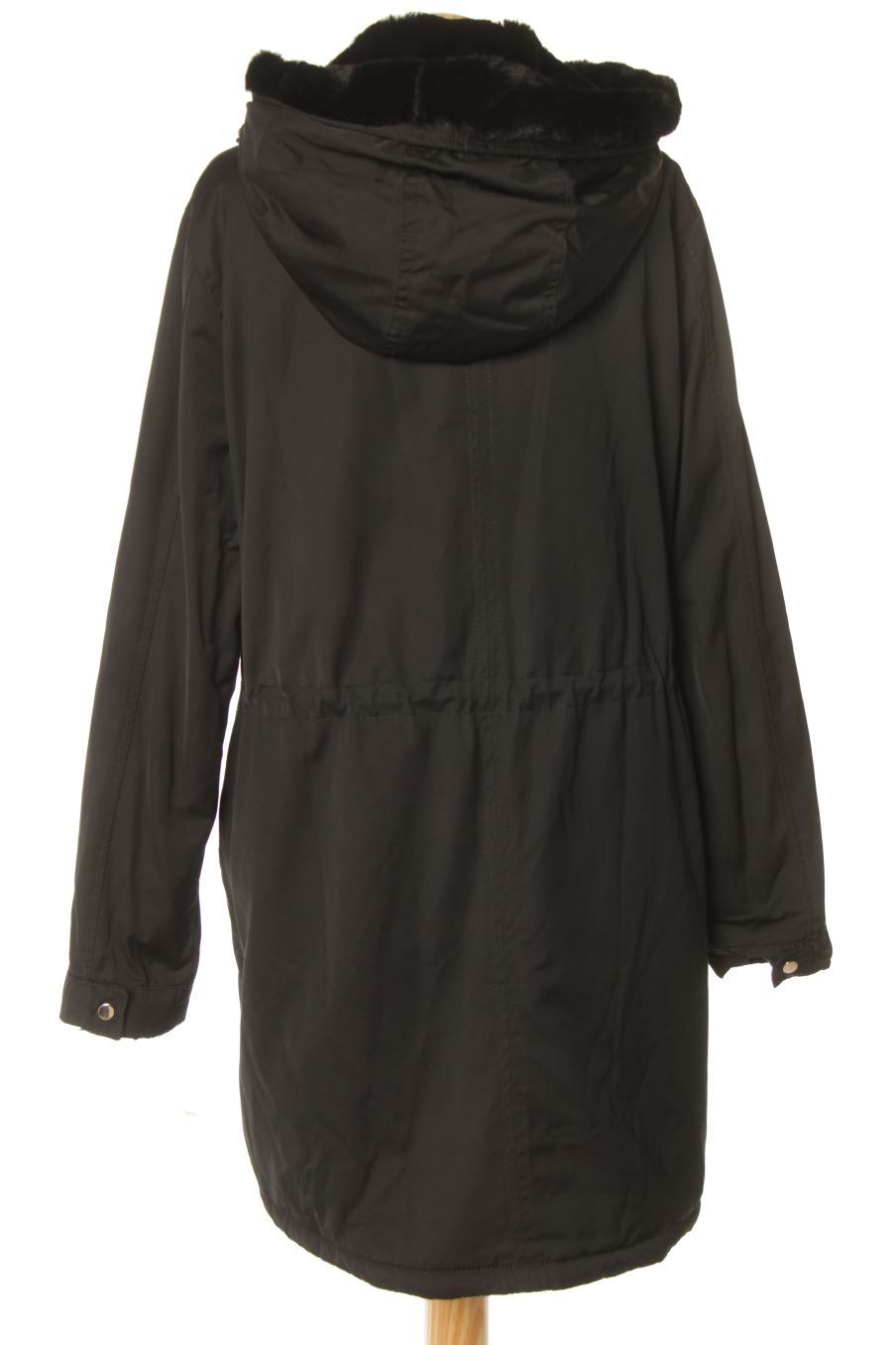 Manteau Zara de la taille S, de couleur noir