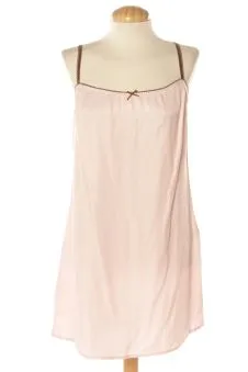 Einfaches Kleid L Pull & Bear, Foto 1 von 2