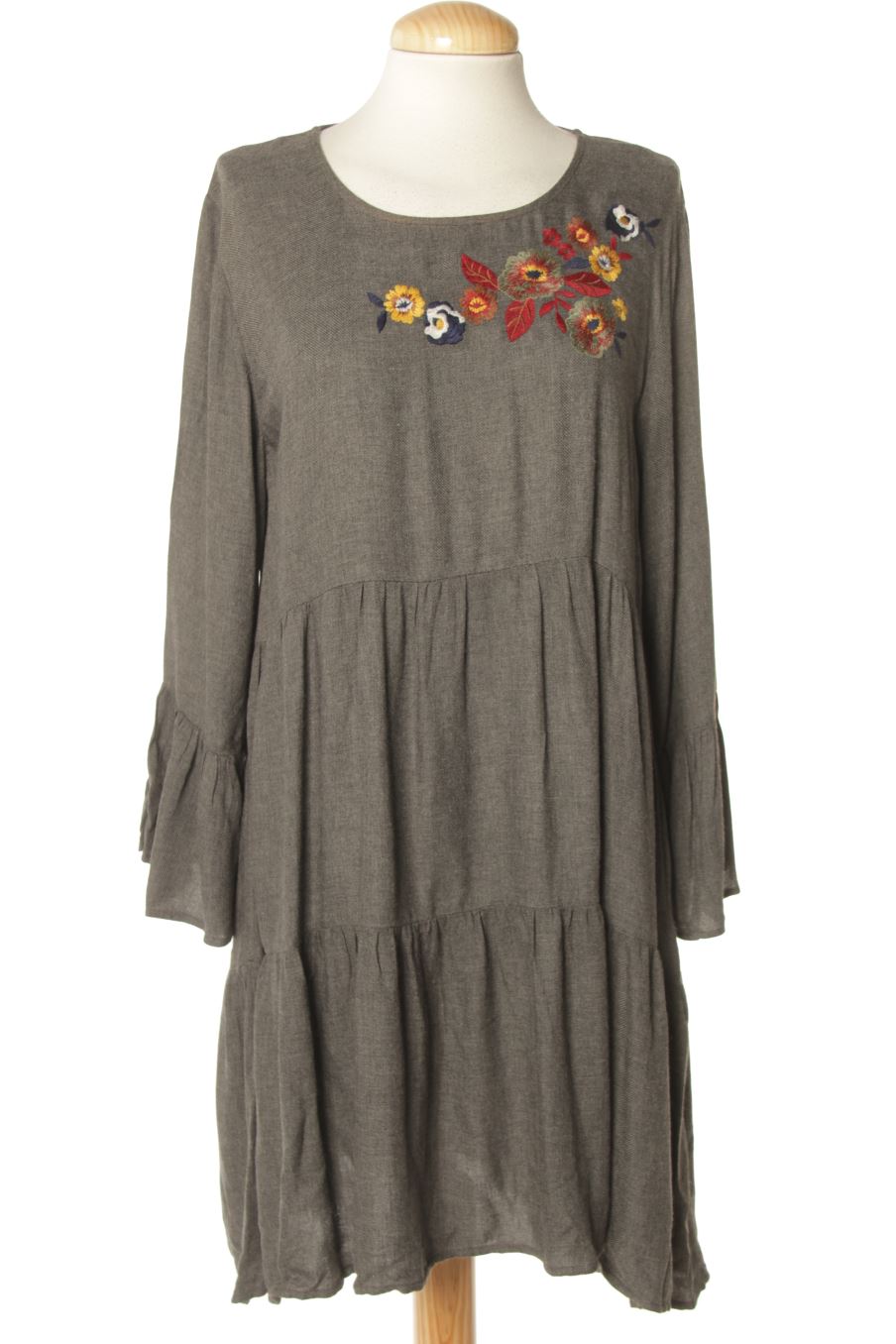Vestido casual de Pull & Bear de la talla L, de color gris
