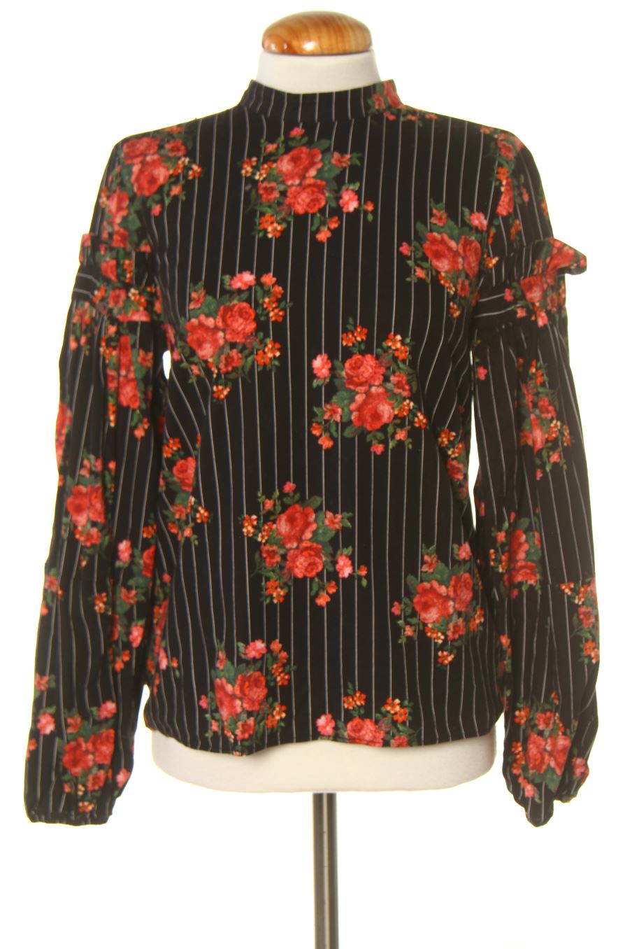Blusa a maniche lunghe de H&M de la talla 34, de color stampato