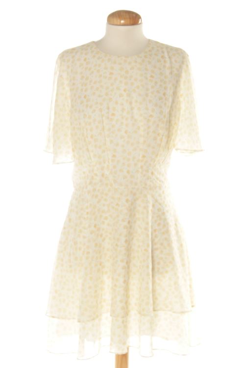 Einfaches Kleid