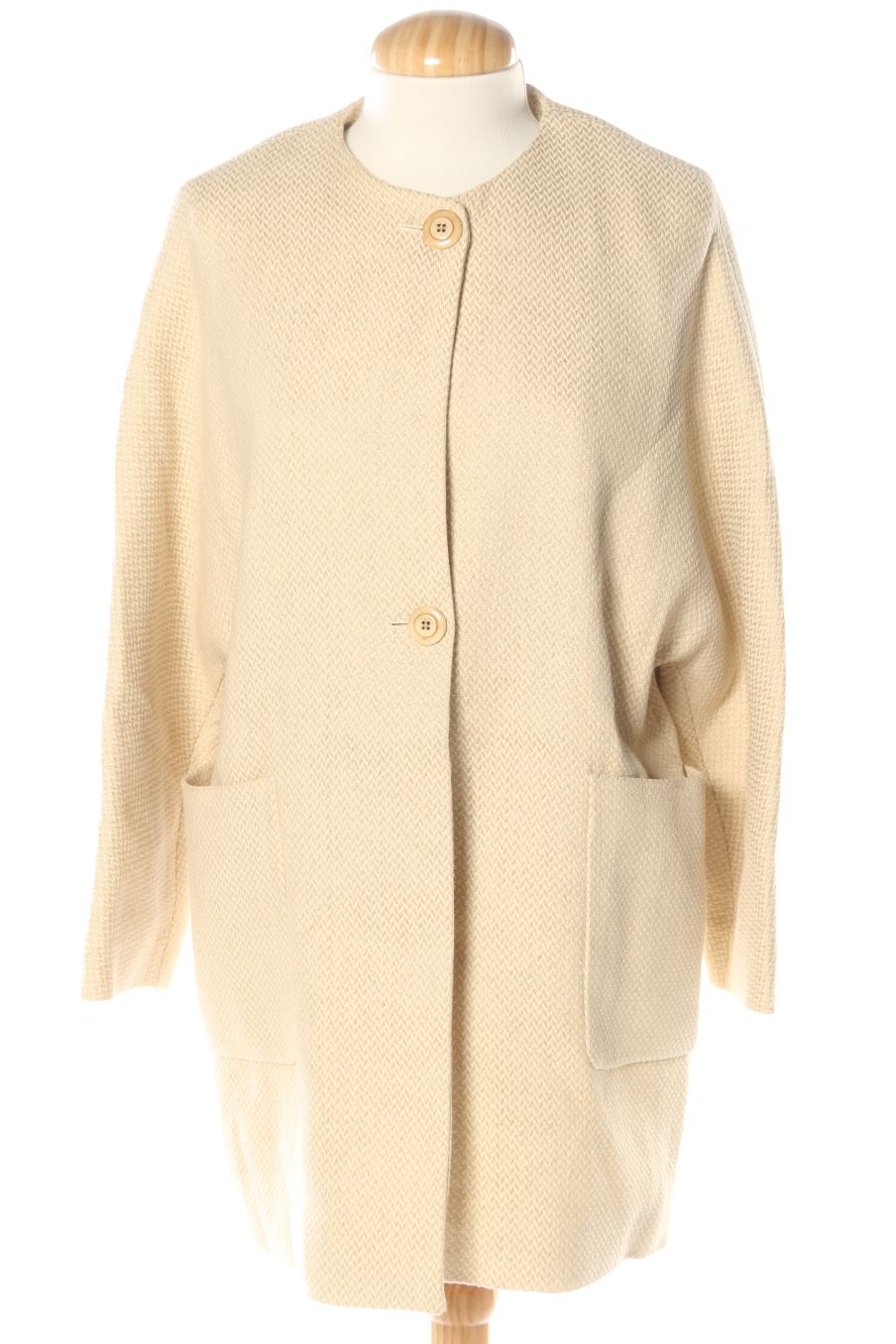 Cazadora de Massimo Dutti de la talla S, de color beige