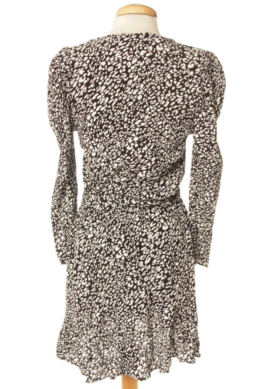 Robe casual Zara de la taille XS, de couleur imprimés