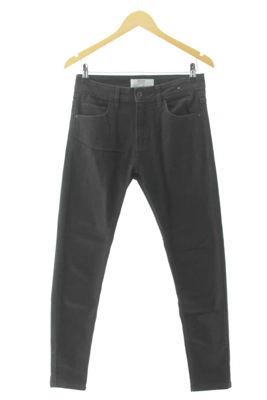 Jeans Bershka de la taille 36, de couleur noir de denim