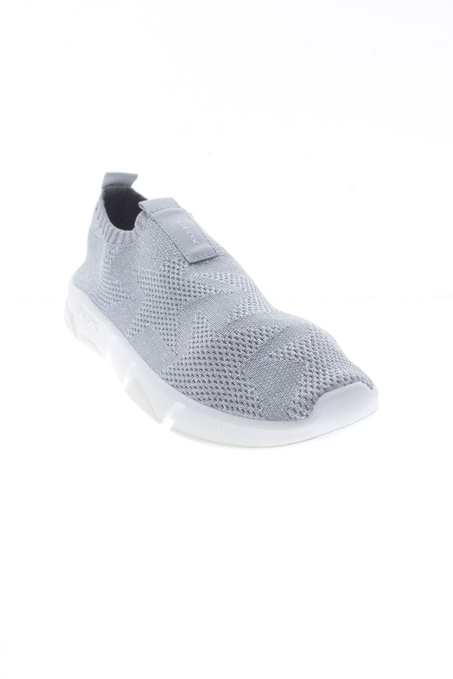 Deportivos de Geox de la talla 38, de color grigio
