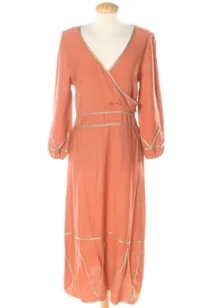 Vestido casual S New collection, foto 1 de 2