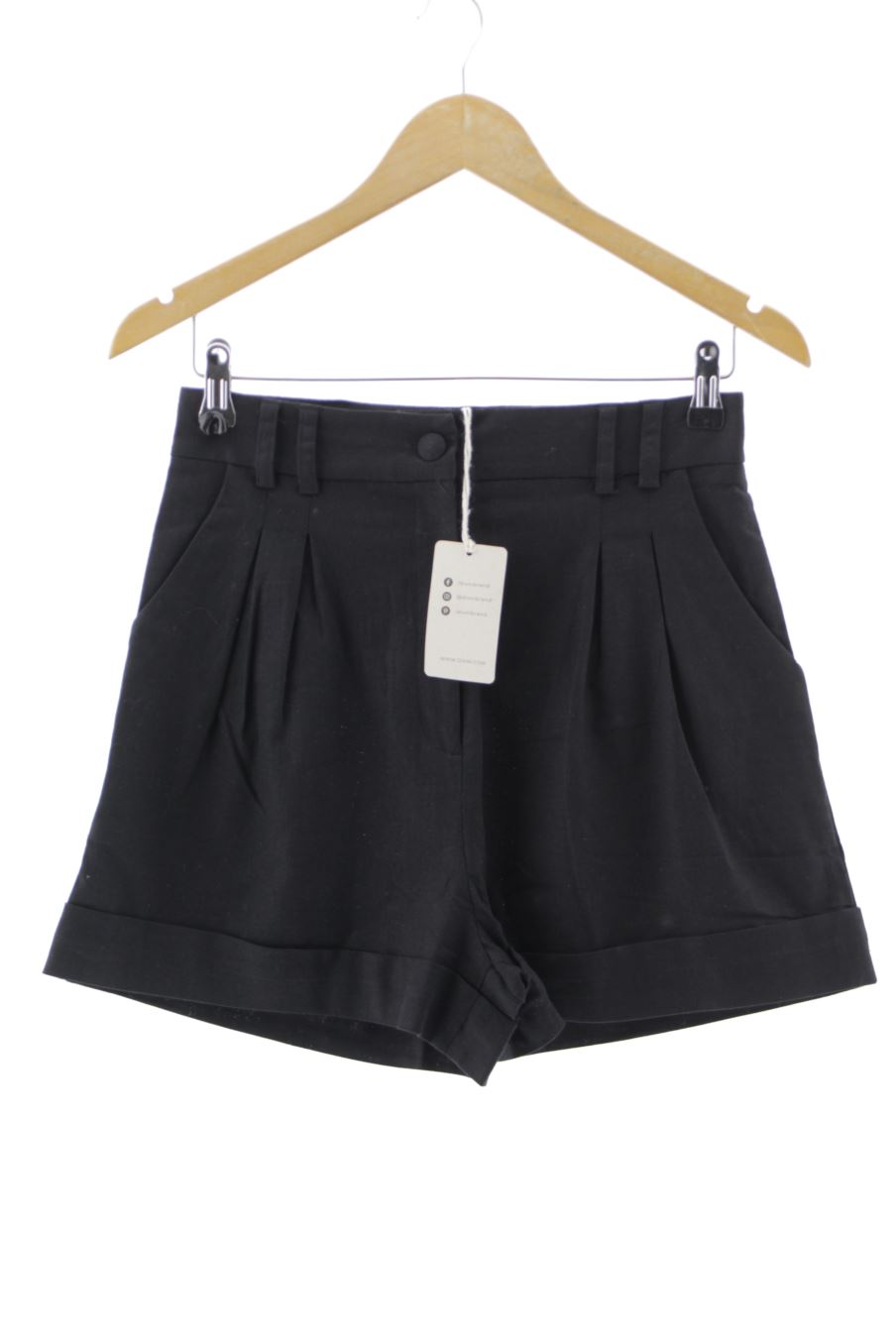 Pantalones cortos de DIVNI Sao Paulo de la talla M, de color negro