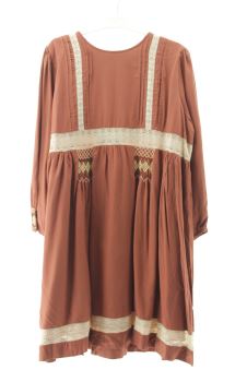 Aufwändiges Kleid 176 Bass10