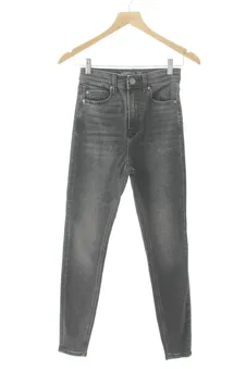 Jeans 34 Stradivarius, photo 1 sur 2