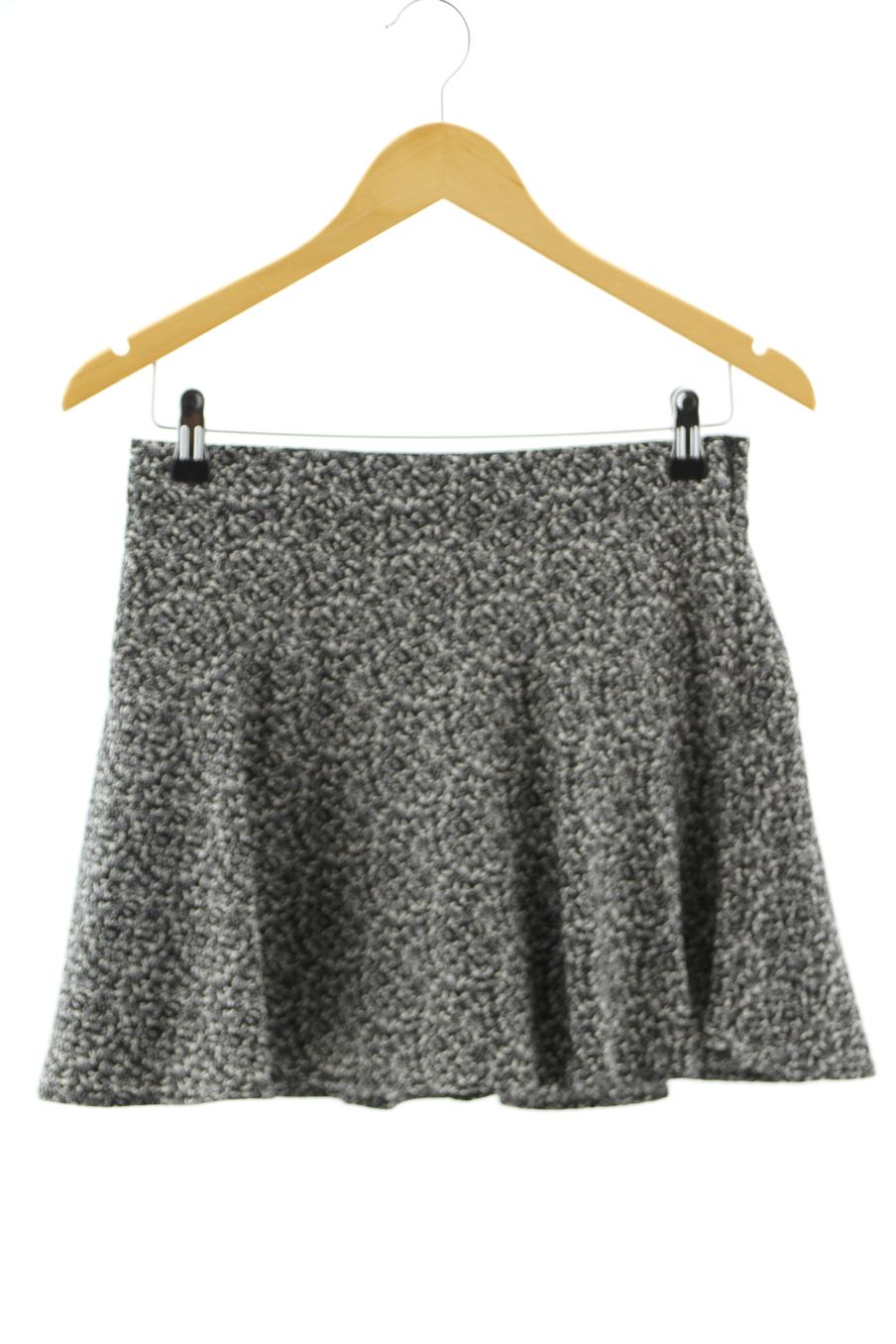 Shorts Zara de la taille M, de couleur noir