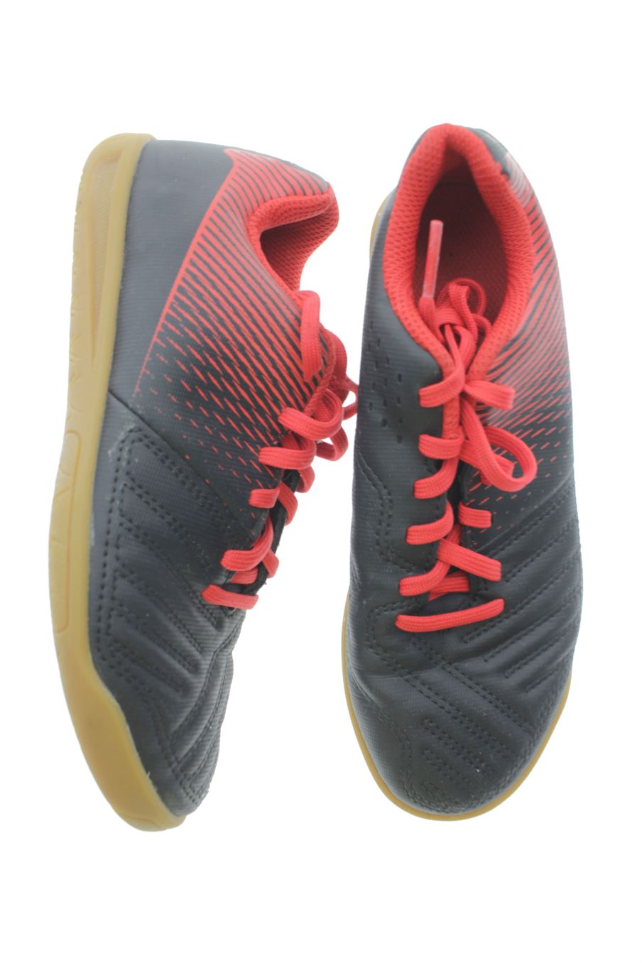 Zapatillas de Kipsta (DECATHLON) de la talla 32 de segunda mano