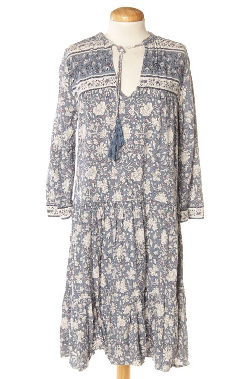Einfaches Kleid