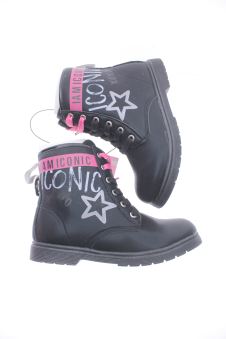 Shone iconic girl