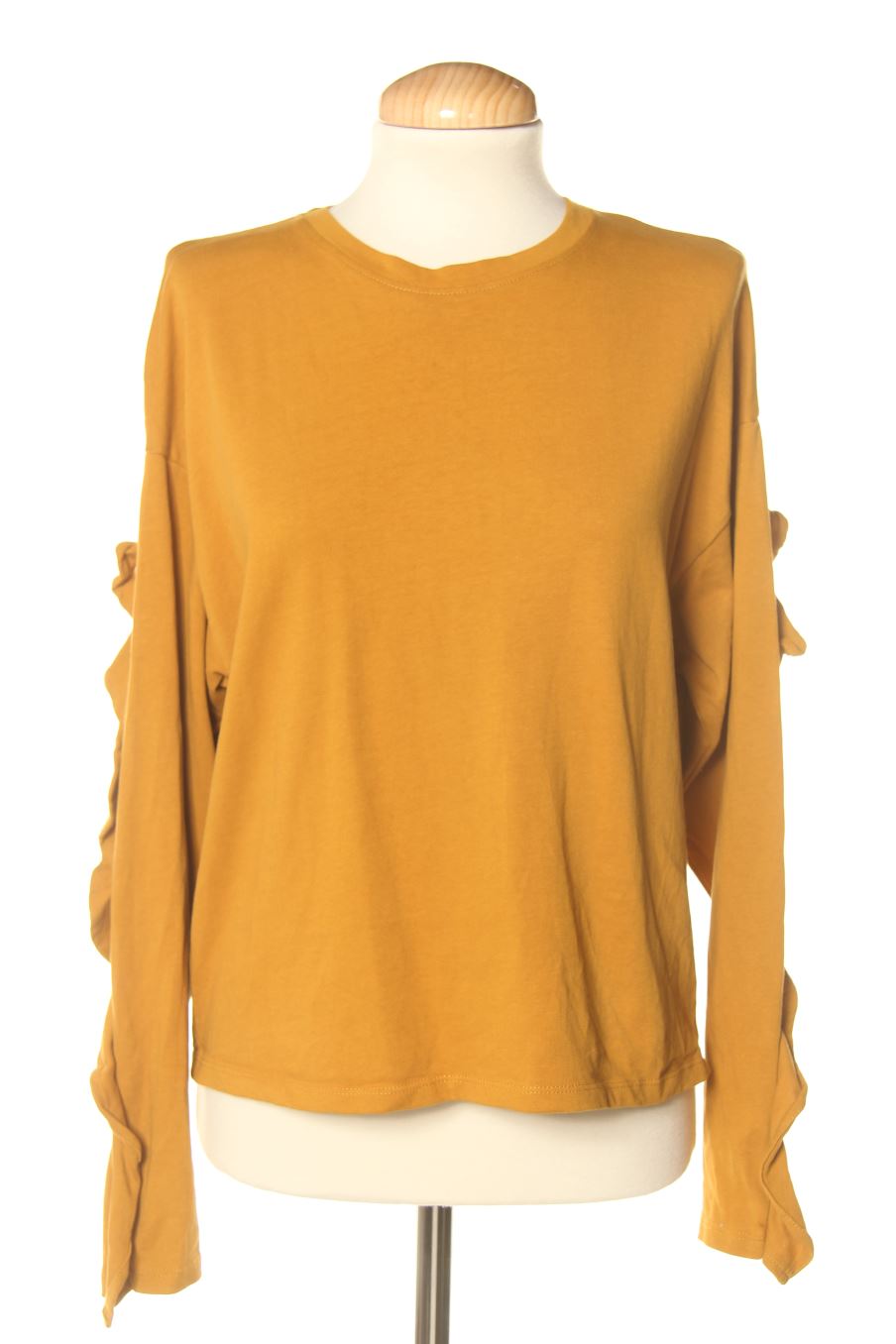 Camiseta manga larga de Bershka de la talla XS de color mostaza