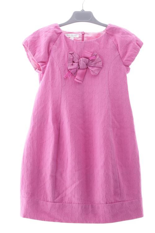 Aufwändiges Kleid