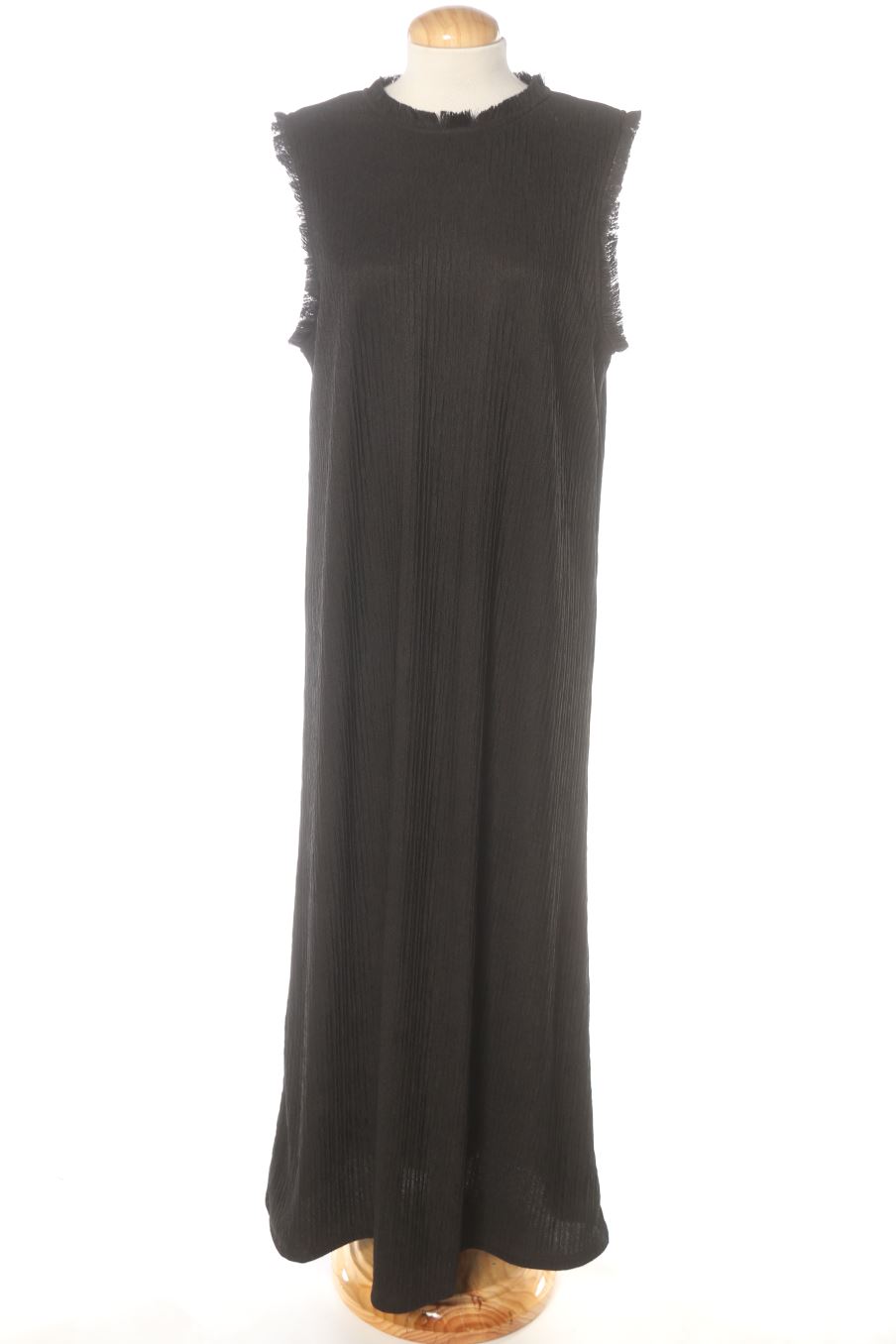 Robe casual Sfera de la taille XL, de couleur noir
