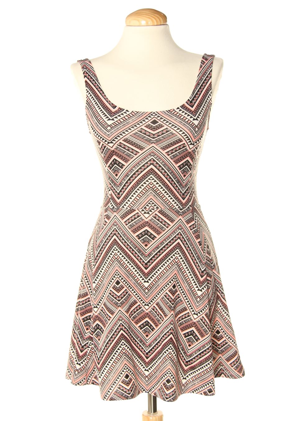 Robe casual H&M de la taille 32, de couleur imprimés