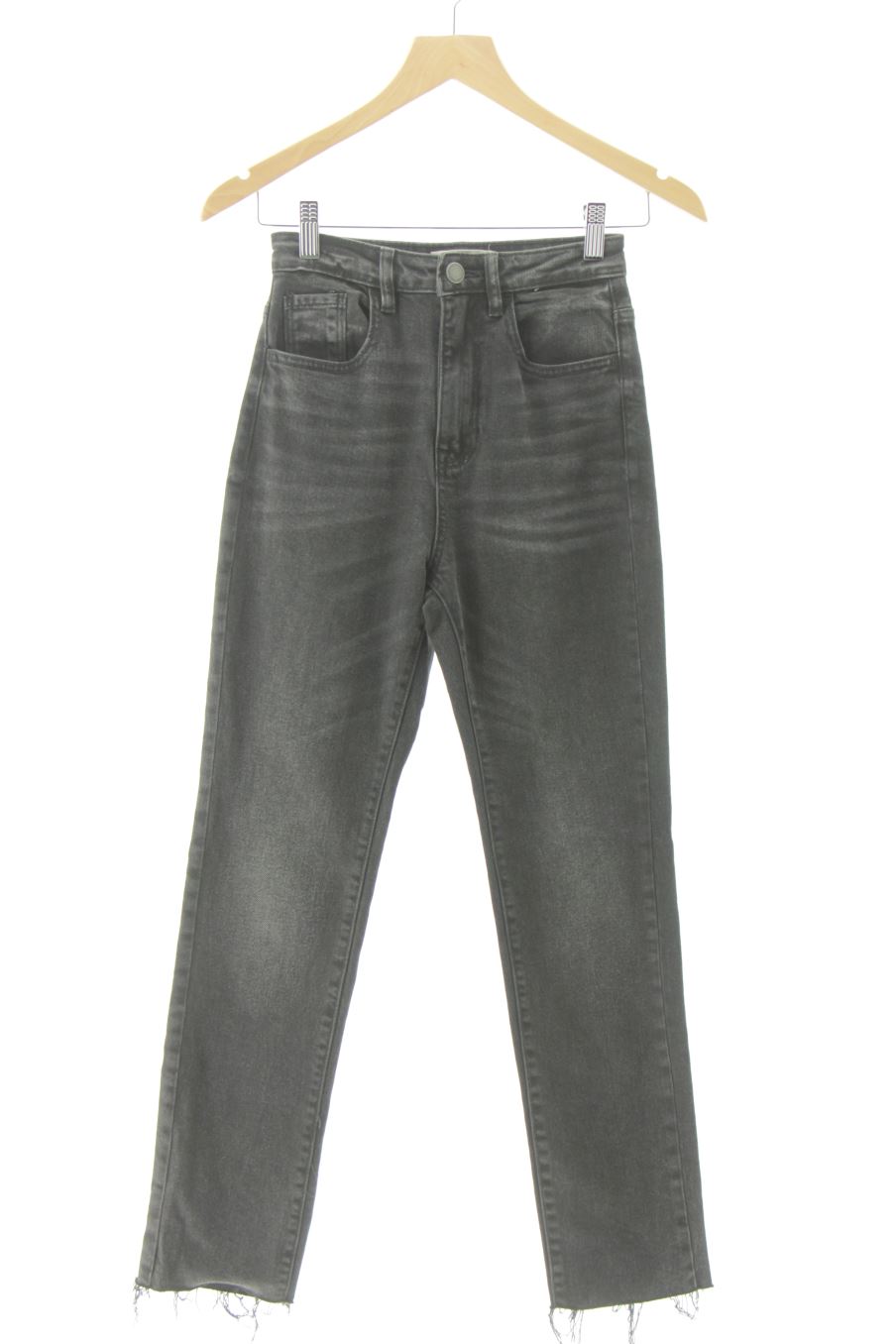 Jeans Stradivarius de la taille 32, de couleur noir de denim