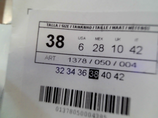 Shorts Stradivarius de la taille 38, de couleur blanc