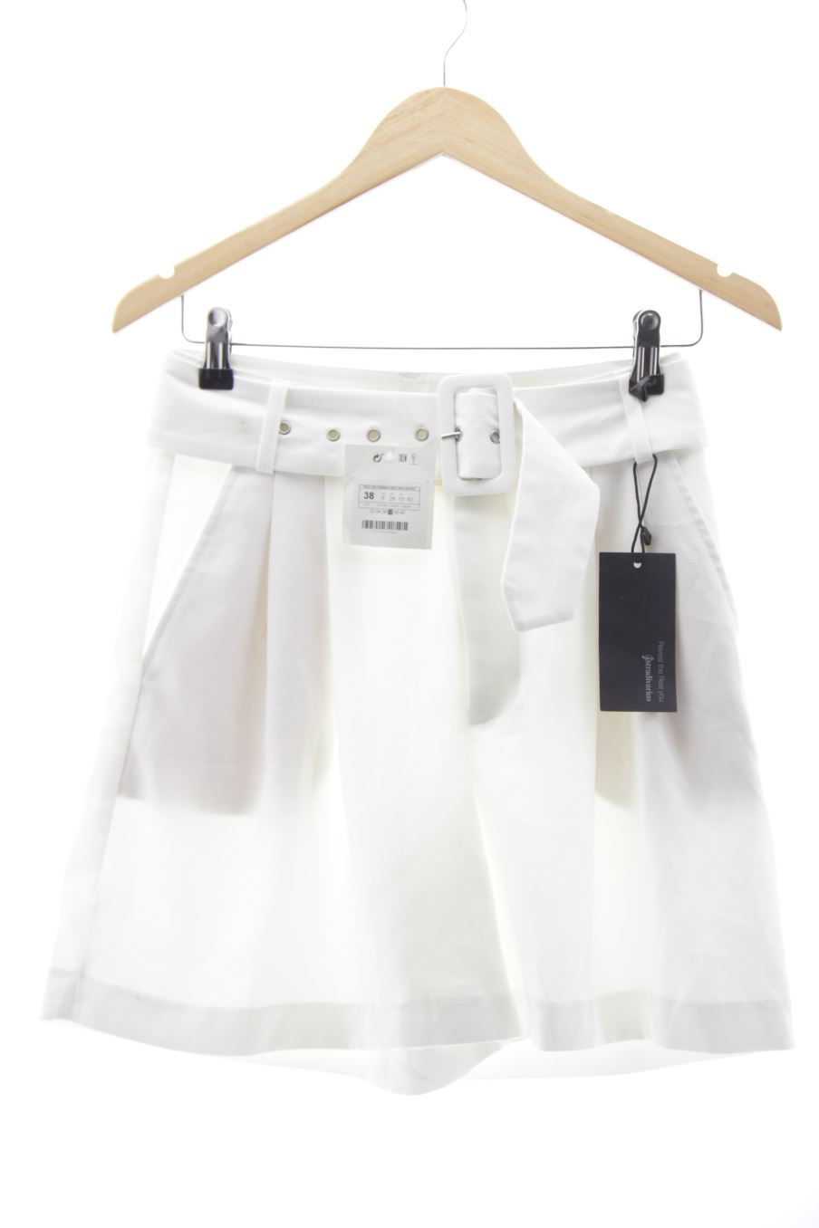 Shorts Stradivarius de la taille 38, de couleur blanc