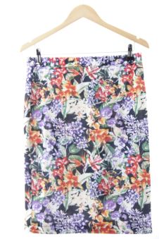 Aufwändiger Rock 42 Venca