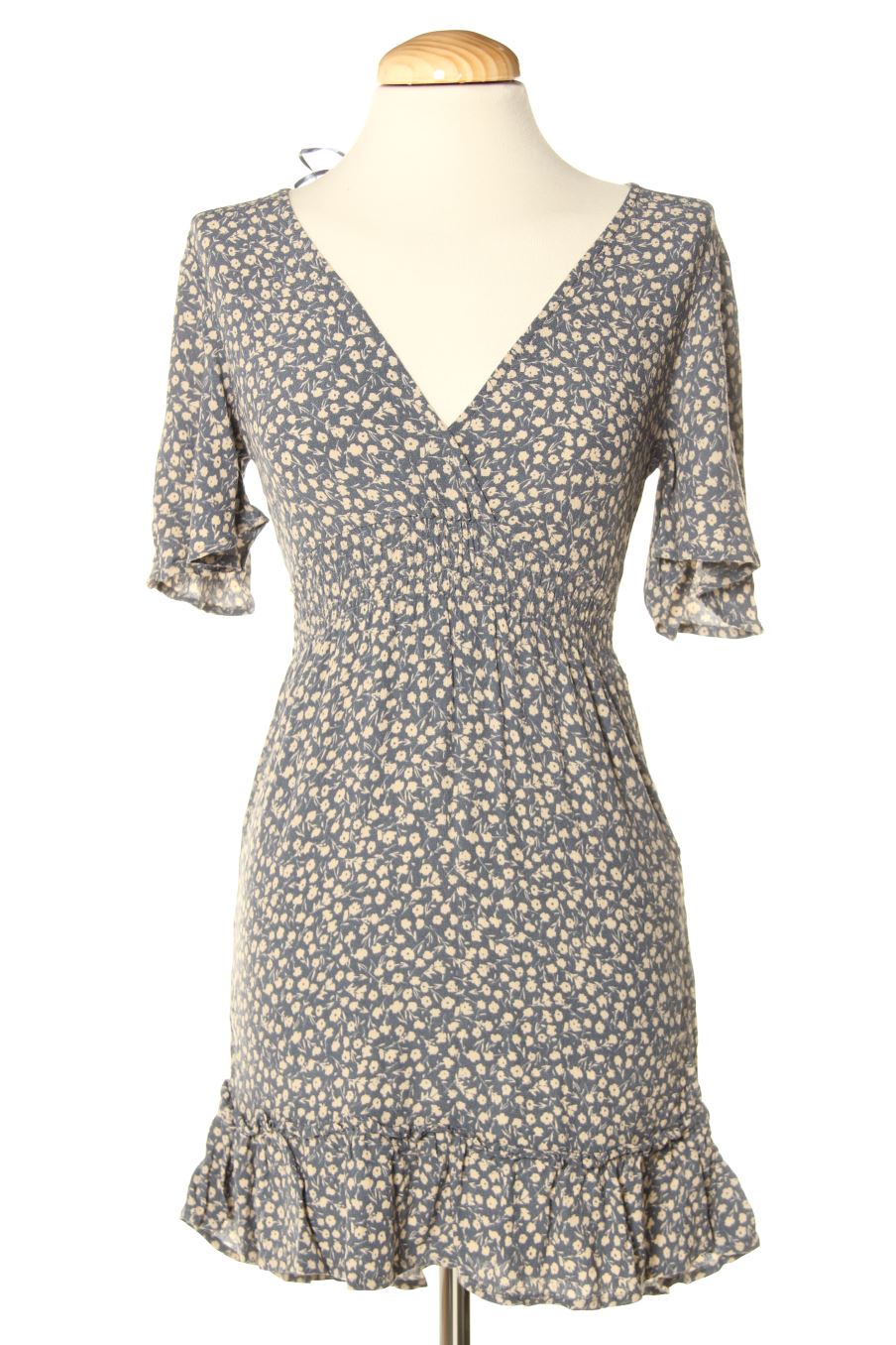 Robe casual Pull & Bear de la taille XS, de couleur fleurs