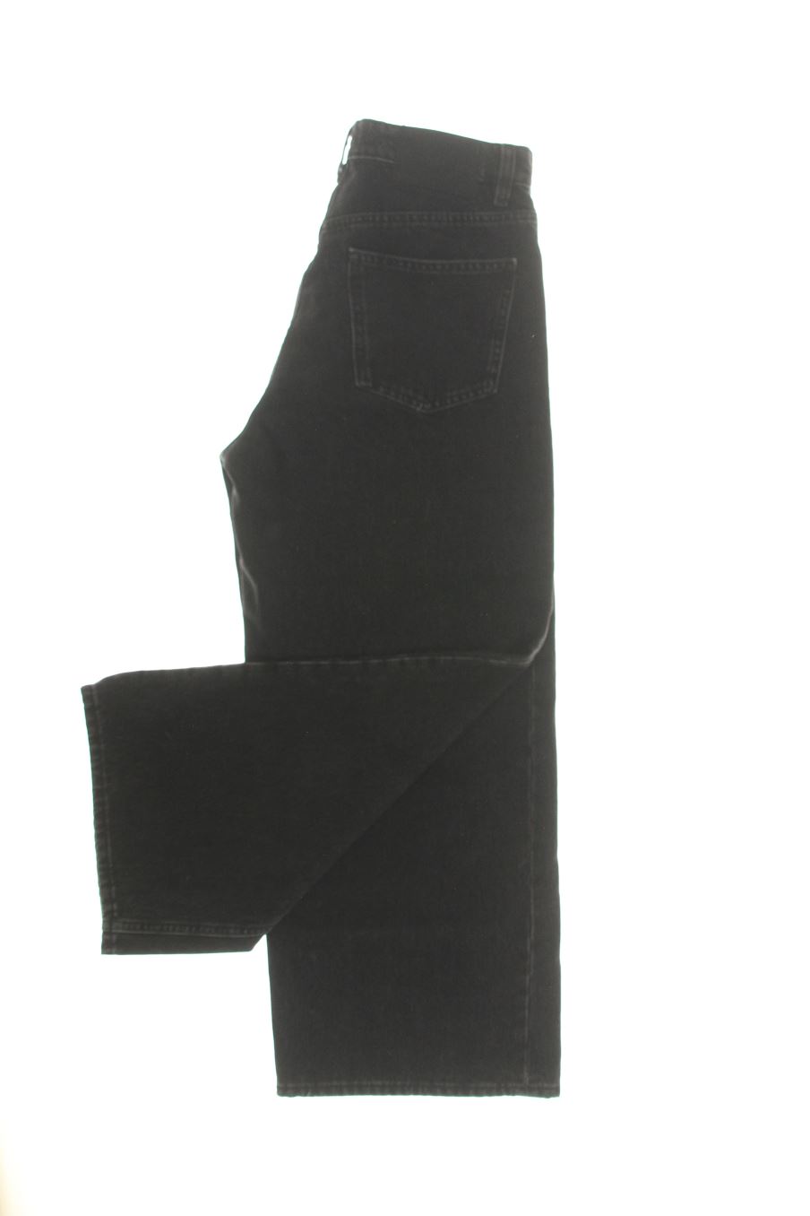 Jeans Zara de la taille 38, de couleur noir de denim
