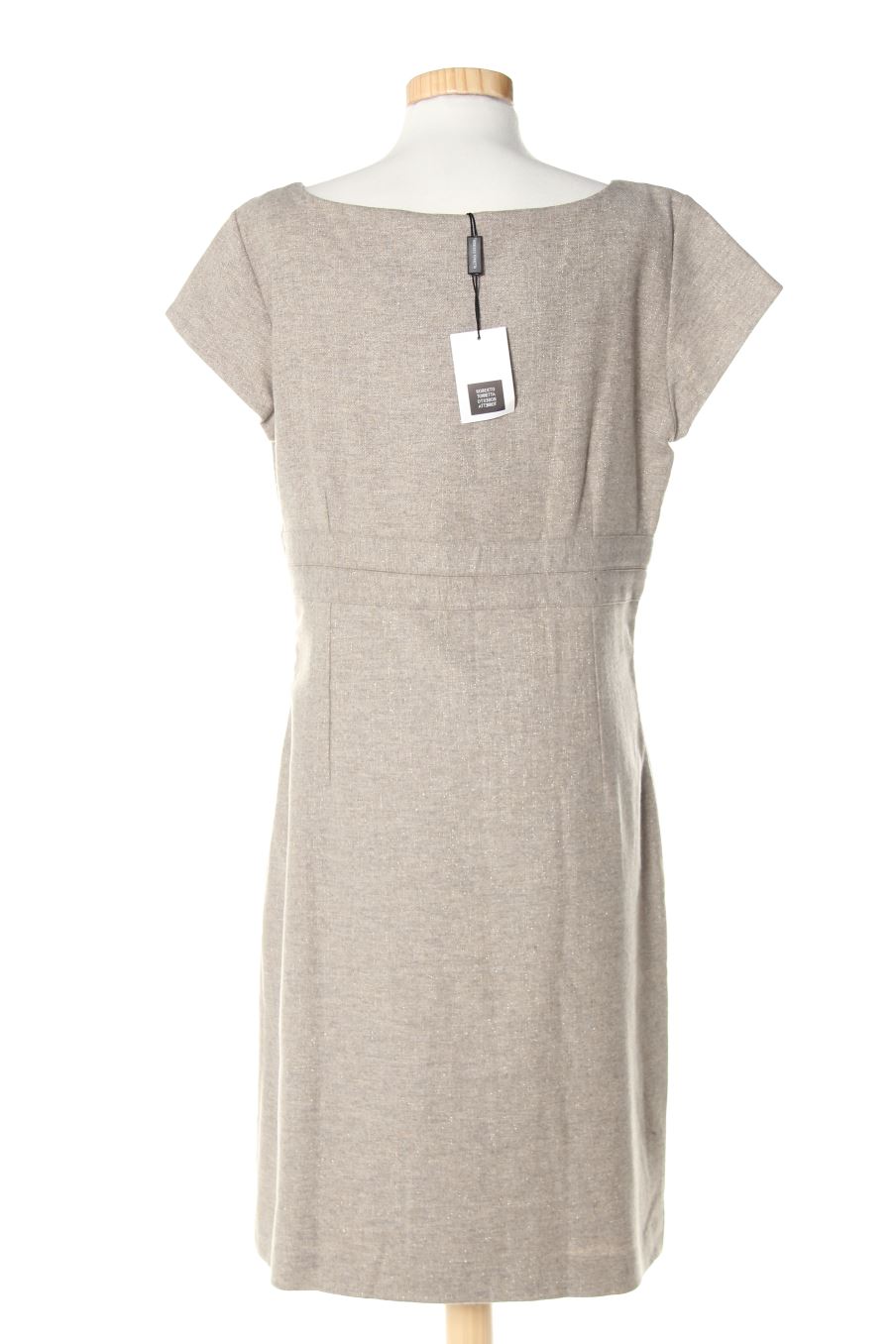 Robe Roberto Torretta de la taille 44, de couleur beige