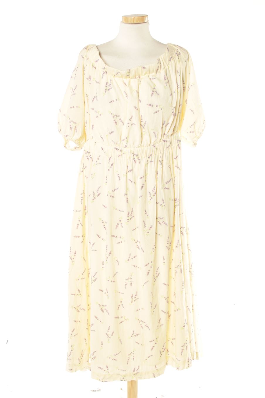 Robe casual H&M de la taille XL, de couleur fleurs