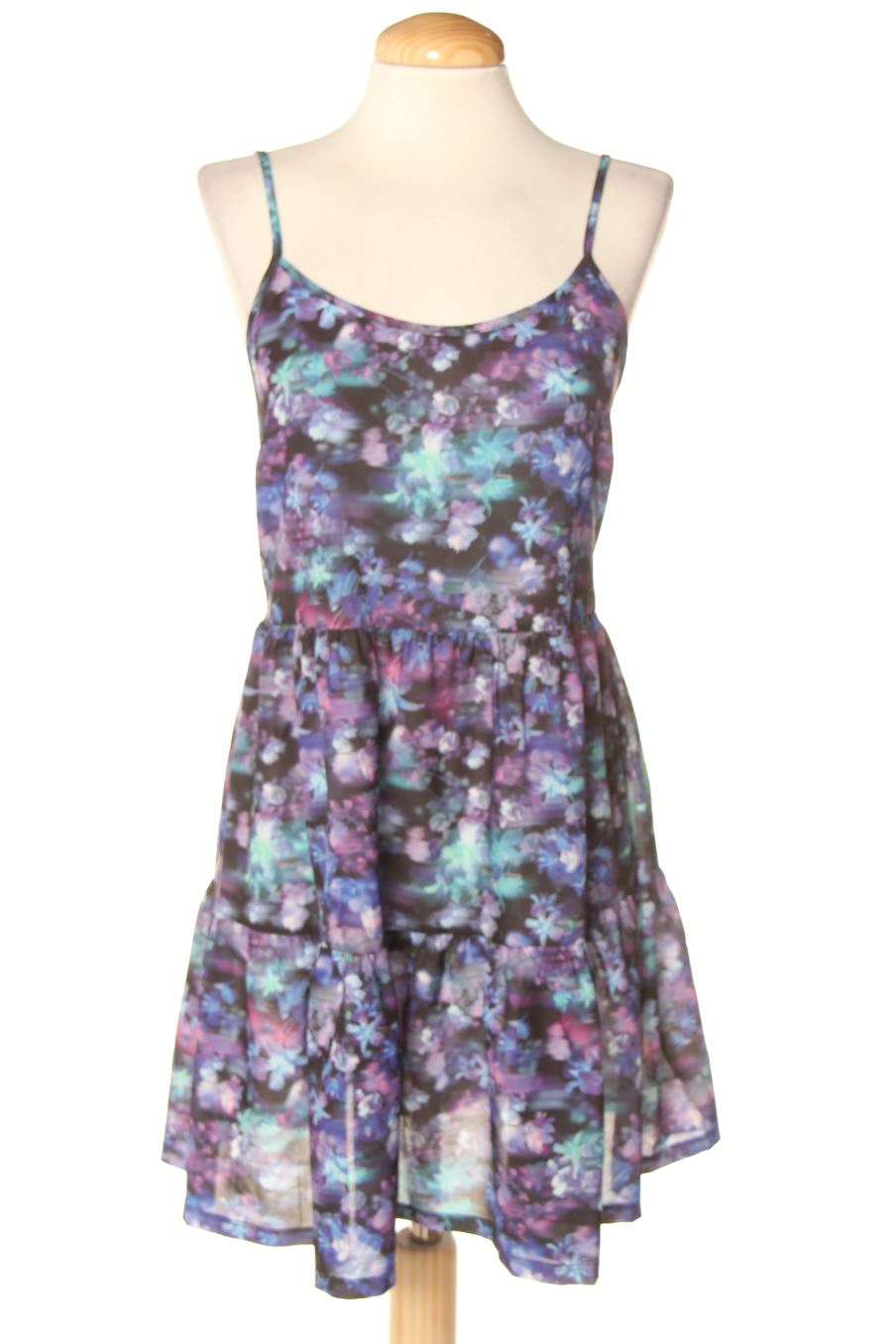 Einfaches Kleid von Pull & Bear Größe S, Farbe Geblümt, für