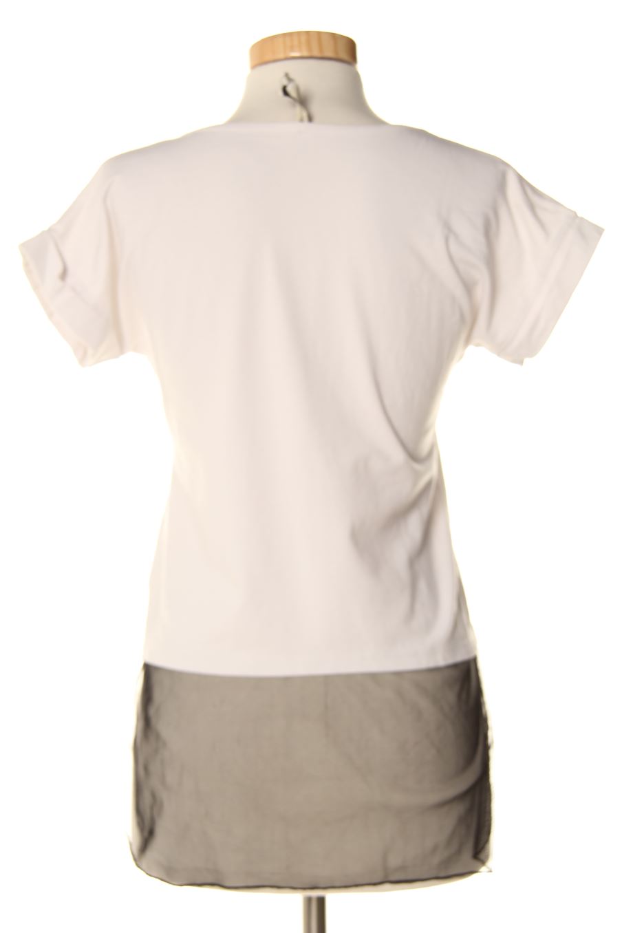 T-shirt New collection de la taille M, de couleur blanc