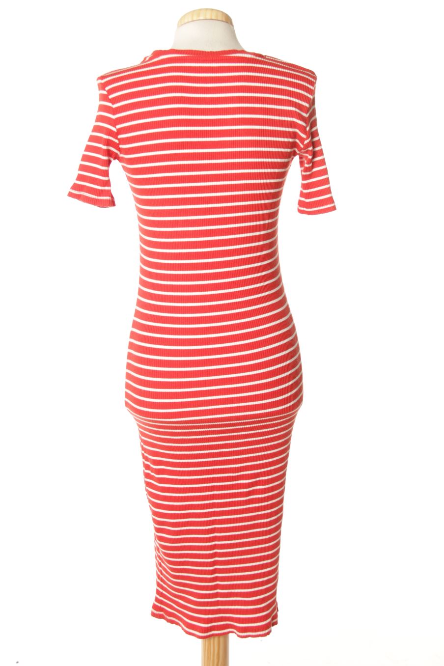 Robe casual H&M de la taille S, de couleur rayures