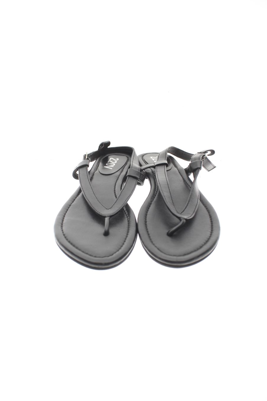 Sandalias planas de 220V de la talla 41, de color negro de