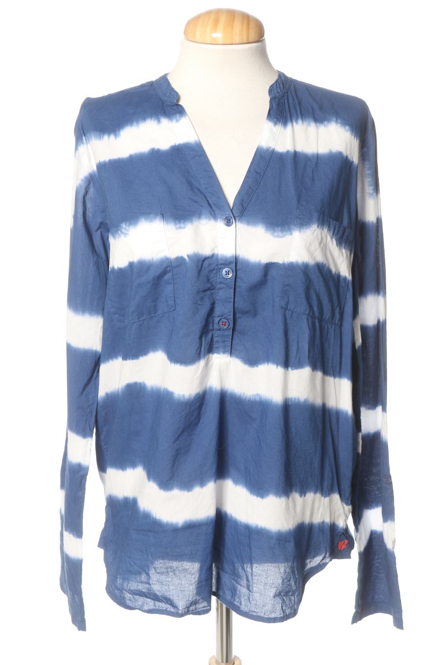 Camisa de Amour de la talla M, de color estampado