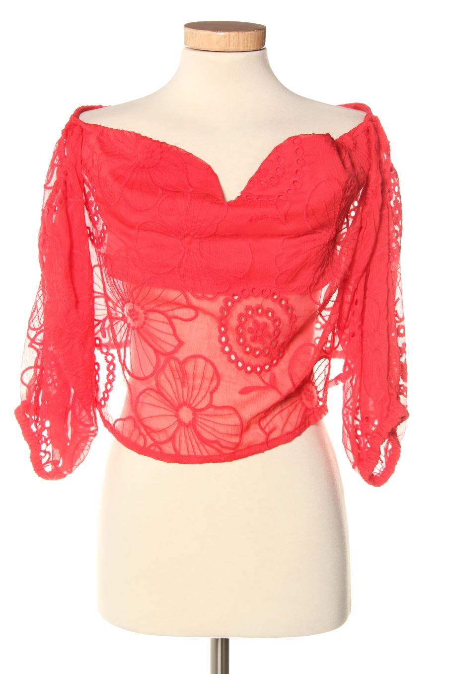 Top Guess de la taille L, de couleur rouge