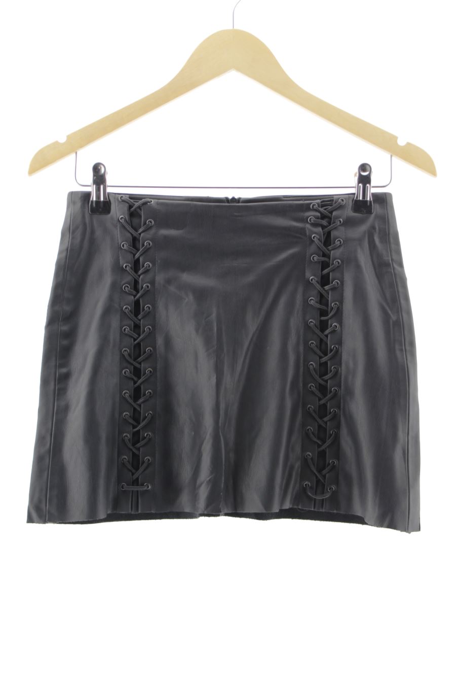 Faldas de Trafaluc de la talla XS, de color negro de sintético