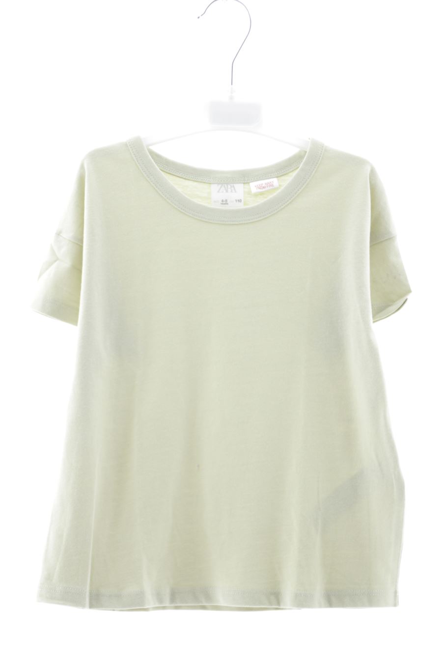 Camiseta de Zara de la talla 4 años de segunda mano